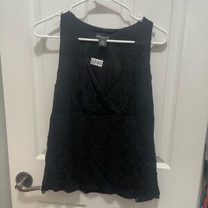 B.i.y.a.y.c.d.a blouse sleevel top Black large v neck
